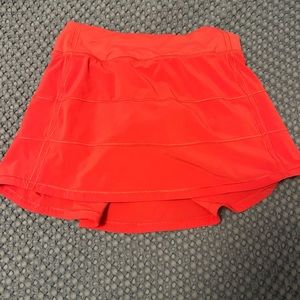 NWOT size 4 lululemon pace rival skirt in lipgloss!